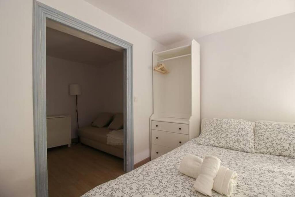 Vivienda En El Centro De Santander Apartment Exterior photo