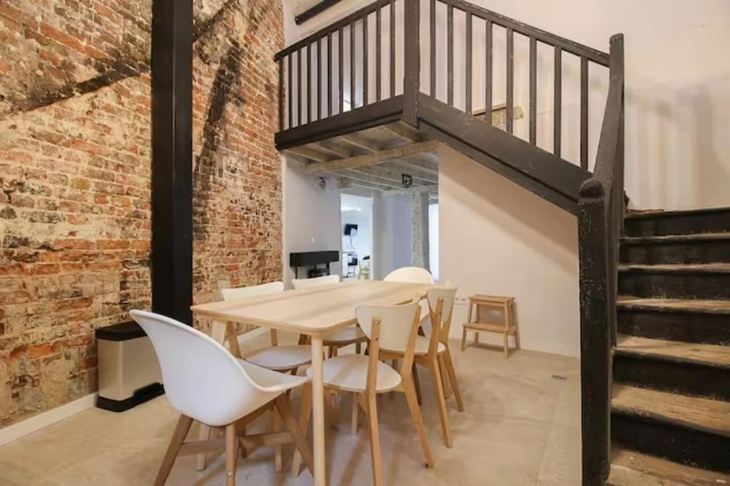 Vivienda En El Centro De Santander Apartment Exterior photo
